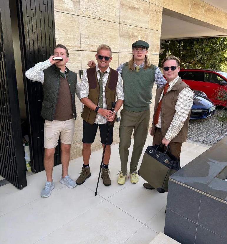 许多人调侃, 紧接着又要